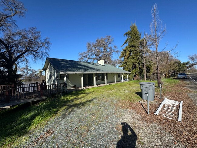 5465 Garden Hwy in Nicolaus, CA - Building Photo - Building Photo