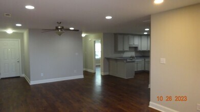 1052 Frazier St in Athens, AL - Building Photo - Building Photo