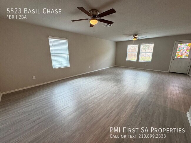 5523 Basil Chase in Converse, TX - Building Photo - Building Photo