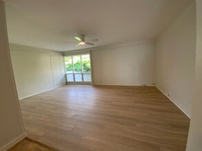 320 Kealahou Pl in Kailua, HI - Building Photo - Building Photo