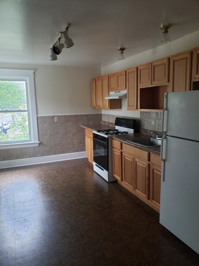 112 Washington Ave Apartments and Nearby West Haven Apartments For Rent