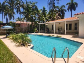 1229 Jefferson St in Hollywood, FL - Building Photo