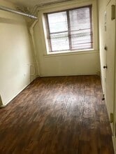 30-50-50 23rd St in Queens, NY - Building Photo - Building Photo