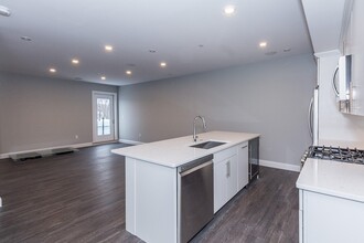 11 Minot St in Boston, MA - Building Photo - Building Photo