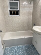 4409 Carpenter Ave in Bronx, NY - Building Photo - Building Photo