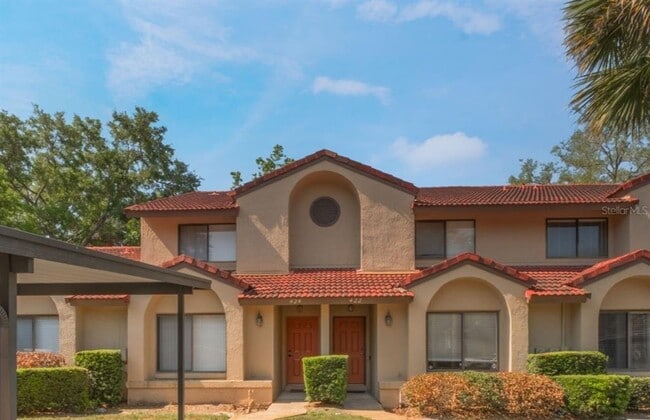 property at 424 Club Dr