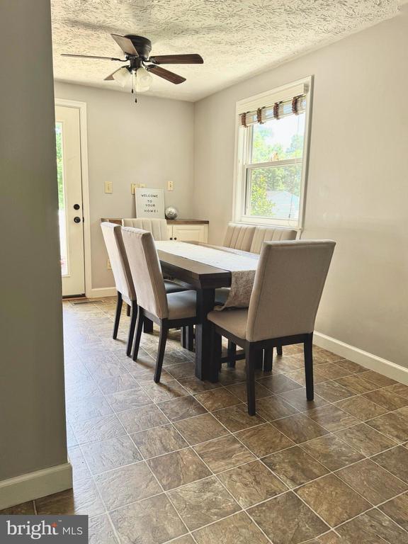 4620 Norris Ct in Chantilly, VA - Building Photo - Building Photo