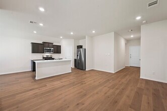 2313 Montgomery St in Sherman, TX - Building Photo - Building Photo