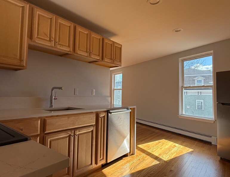 73 River St, Unit 3A in Cambridge, MA - Building Photo