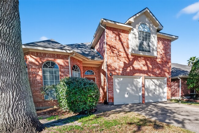 property at 910 Norfolk Dr