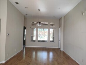 626 Alexandria Pl Dr in Apopka, FL - Foto de edificio - Building Photo