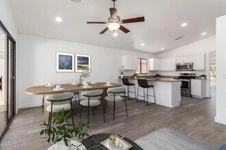 11004 E Delta Ave in Mesa, AZ - Building Photo - Building Photo
