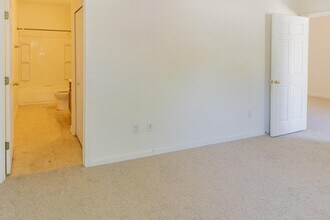 3680 Kirkpatrick Cir in Jacksonville, FL - Building Photo - Building Photo