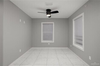 13 W Rogers Rd in Edinburg, TX - Building Photo - Building Photo
