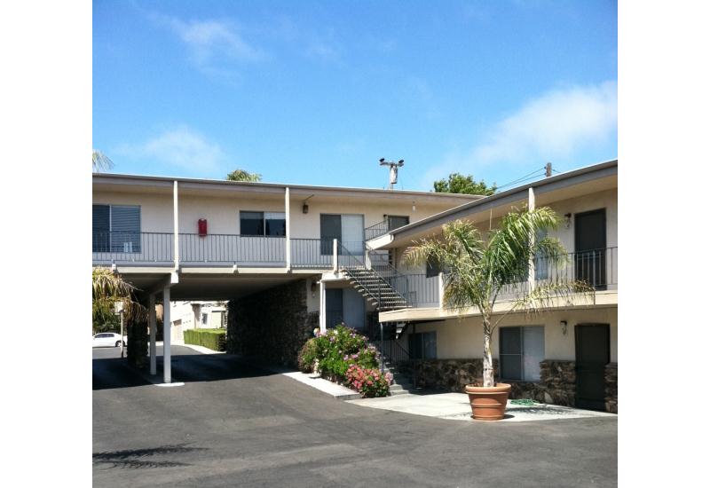 Sunset Terrace Apartments in Grover Beach, CA - Building Photo