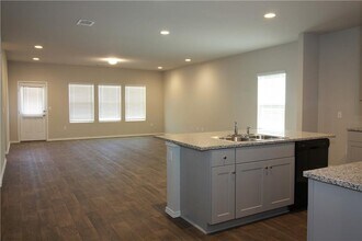 13004 Brahmin Dr in Austin, TX - Building Photo - Building Photo