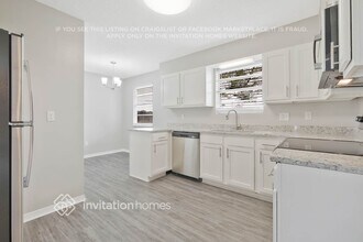 6196 Raintree Rd in Jacksonville, FL - Building Photo - Building Photo