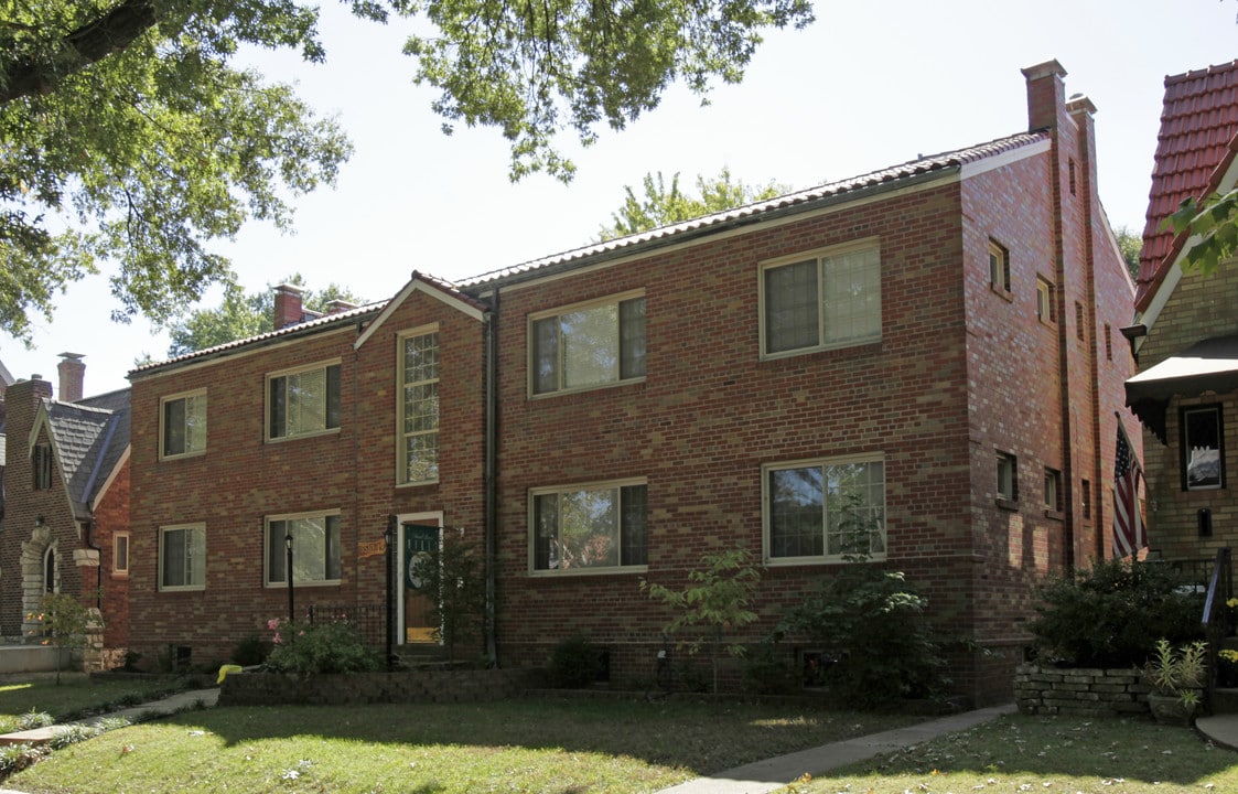 6510-6512 Devonshire Ave in St. Louis, MO - Building Photo