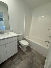 15138 Farrington Rd in Fishers, IN - Building Photo - Building Photo