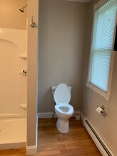 1744 Farmington Ave, Unit 2 in Unionville, CT - Building Photo - Building Photo