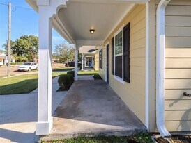 7413 Blue Jay Dr in Texas City, TX - Building Photo