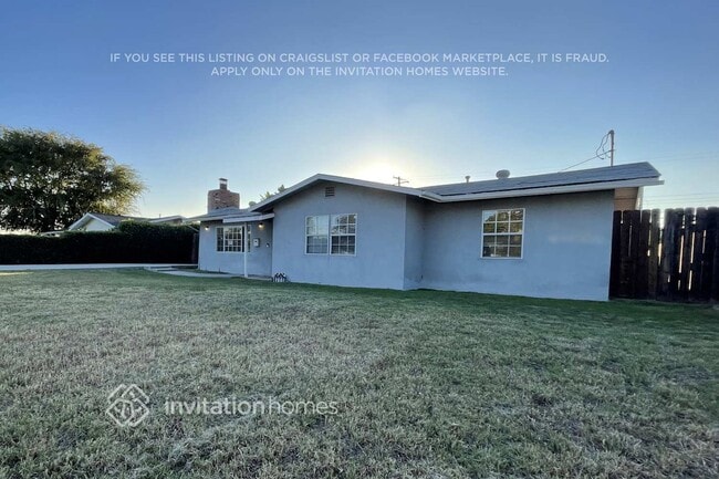 737 Danecroft Ave in Glendora, CA - Foto de edificio - Building Photo