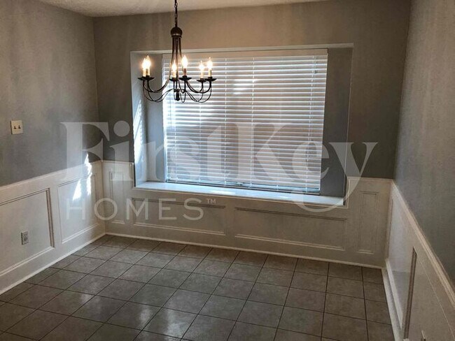 11715 Parkriver Dr in Houston, TX - Building Photo - Building Photo