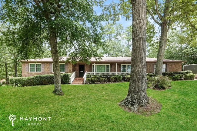 property at 606 Cardinal Dr