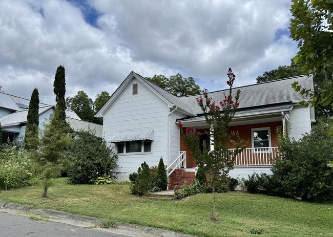 904 Carolina Ave in Durham, NC - Building Photo - Building Photo