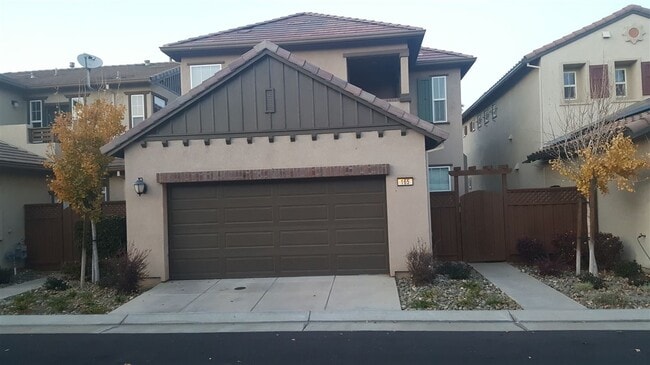 165 W Santa Barbara Way in Mountain House, CA - Building Photo - Building Photo