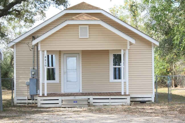 property at 4419 FM 3538
