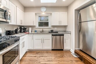 649 Edgebrook Terrace in Elgin, IL - Building Photo - Building Photo