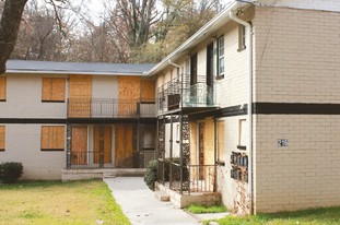 216 Troy St NW Apartments