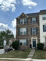 5930 Jefferson Commons Way in Frederick, MD - Building Photo
