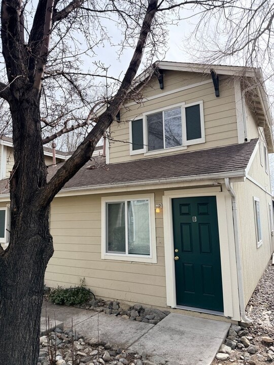 360 Linden St in Reno, NV - Building Photo