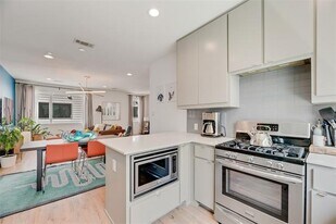 4705 Bryan St in Dallas, TX - Building Photo