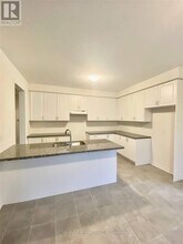 333 Danny Wheeler Blvd in Georgina, ON - Building Photo - Building Photo