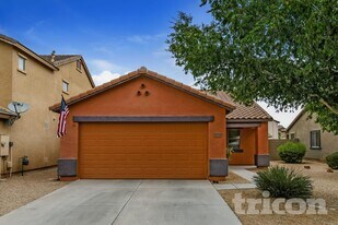 35770 W Velazquez Dr in Maricopa, AZ - Building Photo