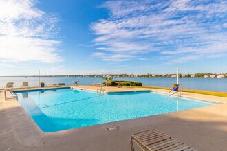 1516 Sandpiper Ln in Gulf Shores, AL - Building Photo - Building Photo