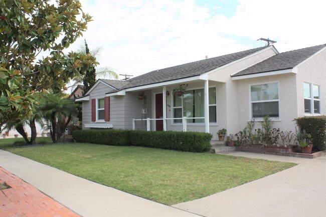 property at 5265 Lewison Ave