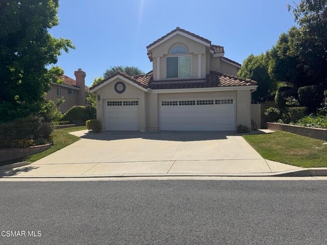 property at 318 Hornblend Ct