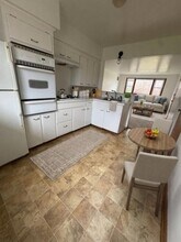 112 N Brewer Dr, Unit 04 in Battle Creek, MI - Building Photo - Building Photo