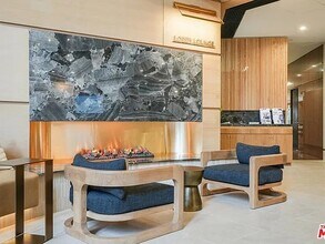 1100 Wilshire Blvd, Unit Unit 2709 in Los Angeles, CA - Building Photo - Building Photo