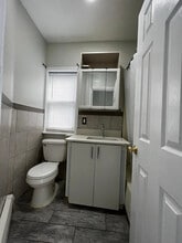 139 Lake Ave in Clifton, NJ - Building Photo - Building Photo
