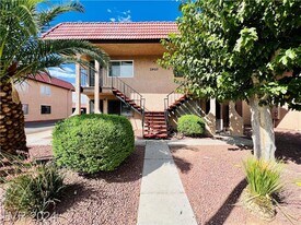 2920 E Siki Ct in Las Vegas, NV - Building Photo