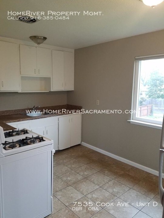 7535 Cook Ave in Citrus Heights, CA - Building Photo