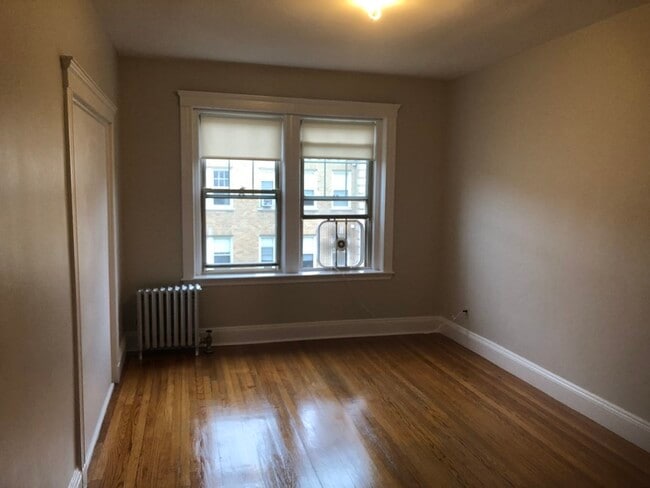 7 Perkins Sq, Unit 1