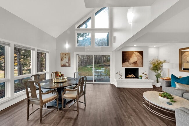 property at 2578 Dimple Dell Rd