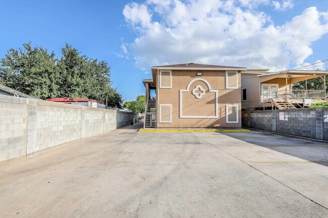 205 W San Carlos St