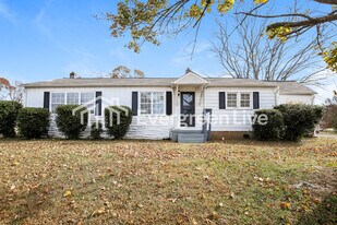 4207 Garden St in Winston-Salem, NC - Building Photo